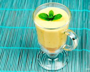 Банановый пудинг в стакане