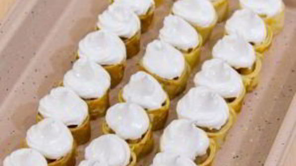 блинчики с яблоками под безе