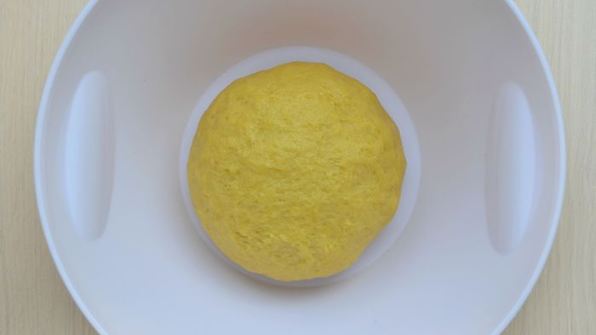 галета с безе и ягодами