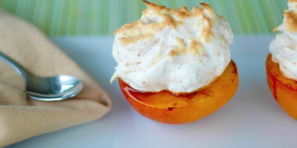 Рецепт персиков с безе