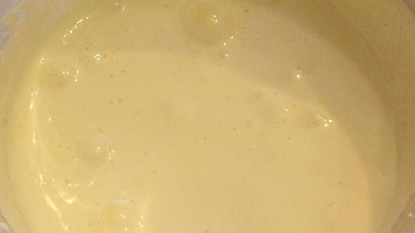 торт-безе с брусничным курдом