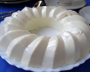 Бланманже творожное с фруктами