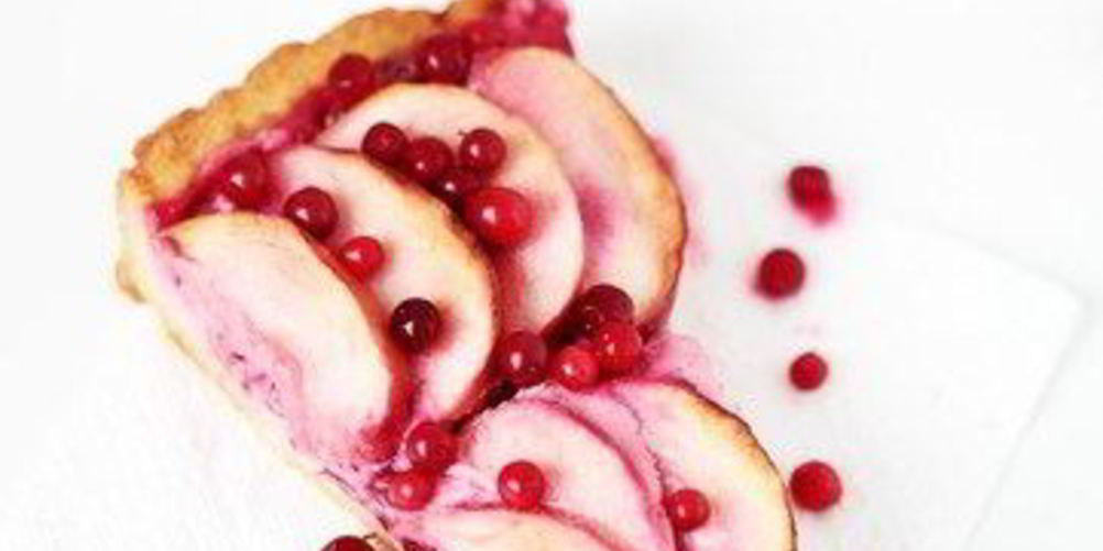 Рецепт брусничного десерта с корицей