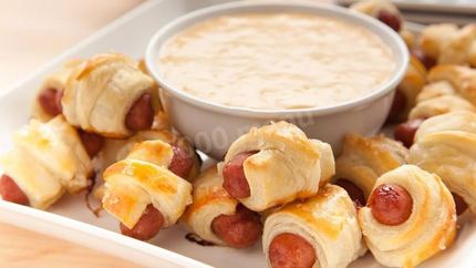 Фондю с сосисками