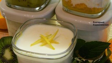 Йогурт с мандаринами и киви в йогуртнице