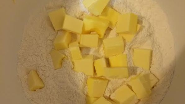 клубничный крамбл