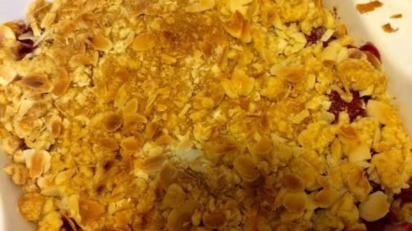 клубничный крамбл