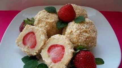 Домашние фитнес-конфеты с клубникой