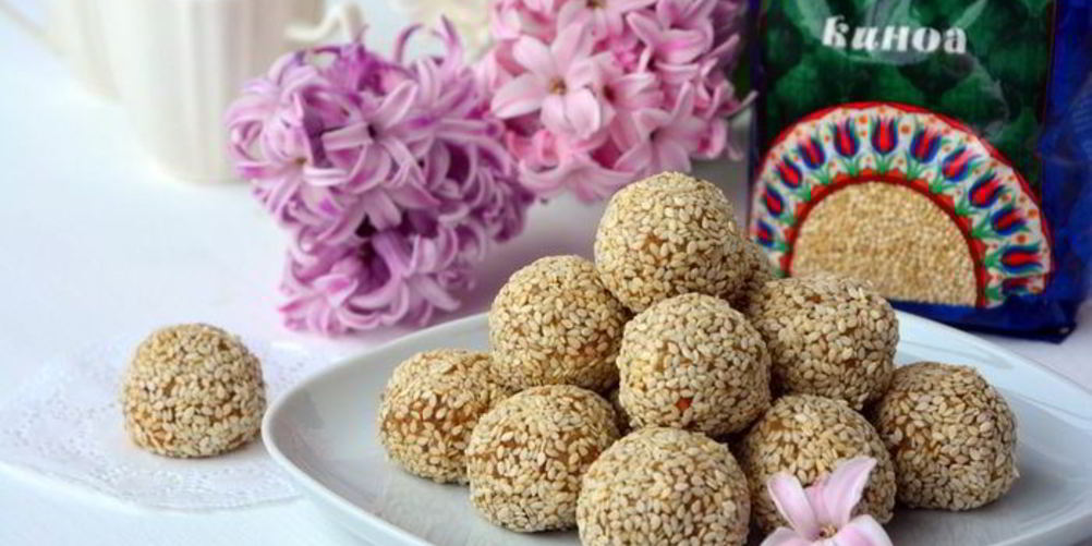 Рецепт конфет из киноа с арахисовой пастой