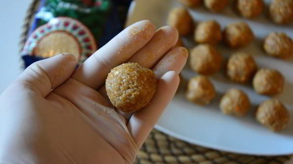 конфеты из киноа с арахисовой пастой