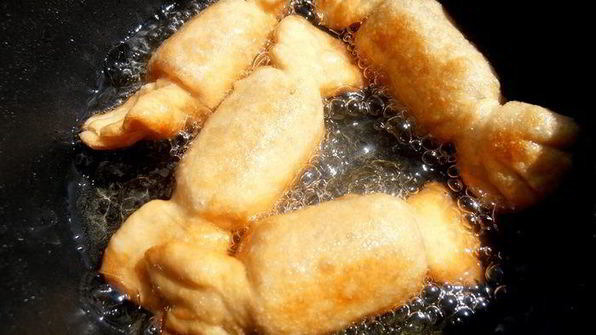 конфеты из сосисок