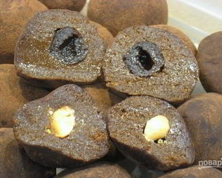 Конфеты из сухарей и меда