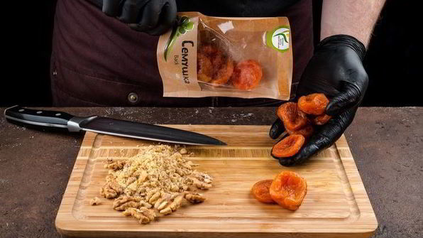 конфеты с курагой и орехами