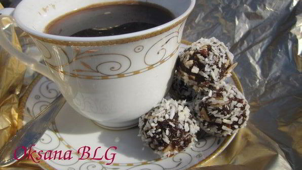 конфеты шоколадно-миндальные комочки