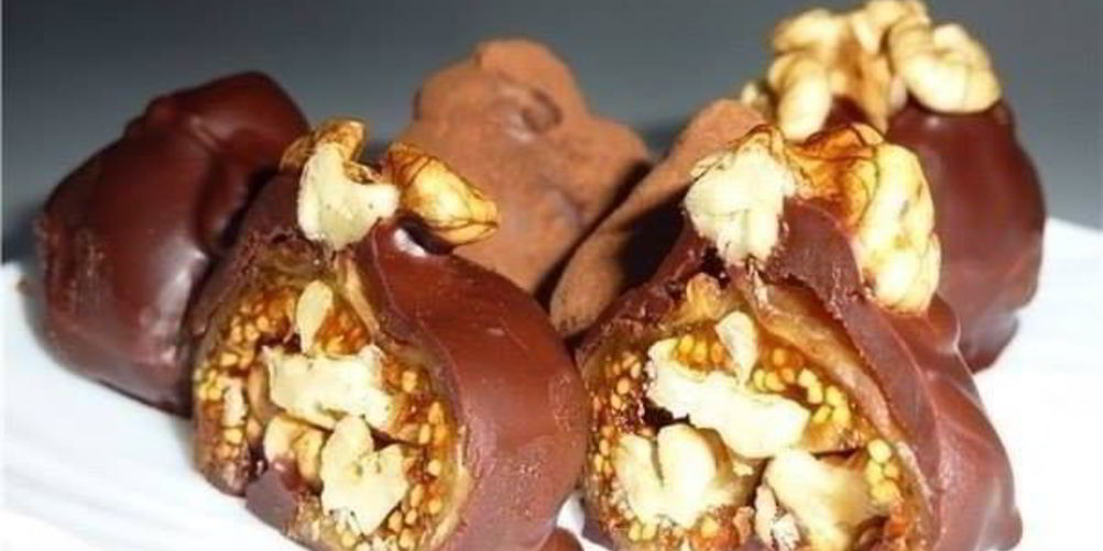 Рецепт полезных домашних конфет с инжиром