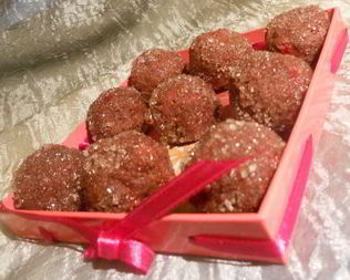 Шоколадно-клубничные конфеты с розмарином