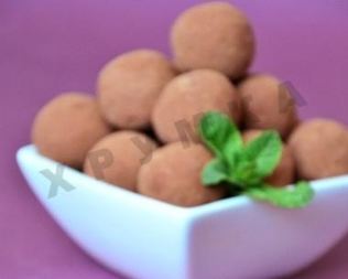 Шоколадные конфеты с вишней