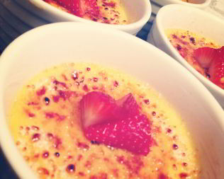 Десерт крем-брюле