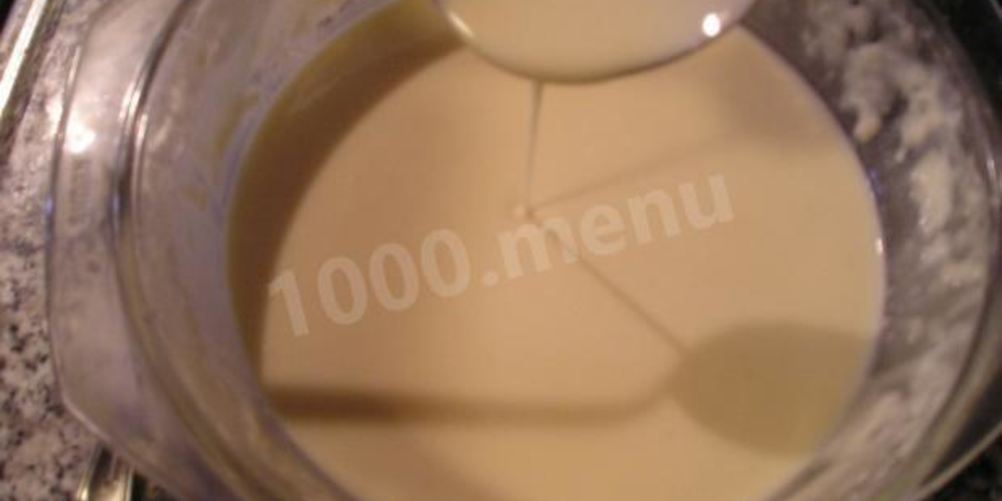 Рецепт крема из сметаны и сгущенки для торта