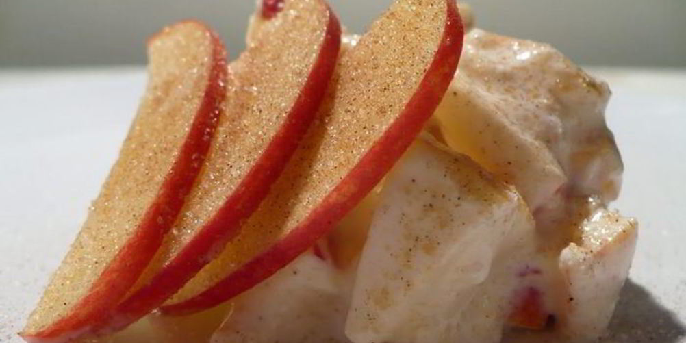 Рецепт творожного крема с яблоком и корицей