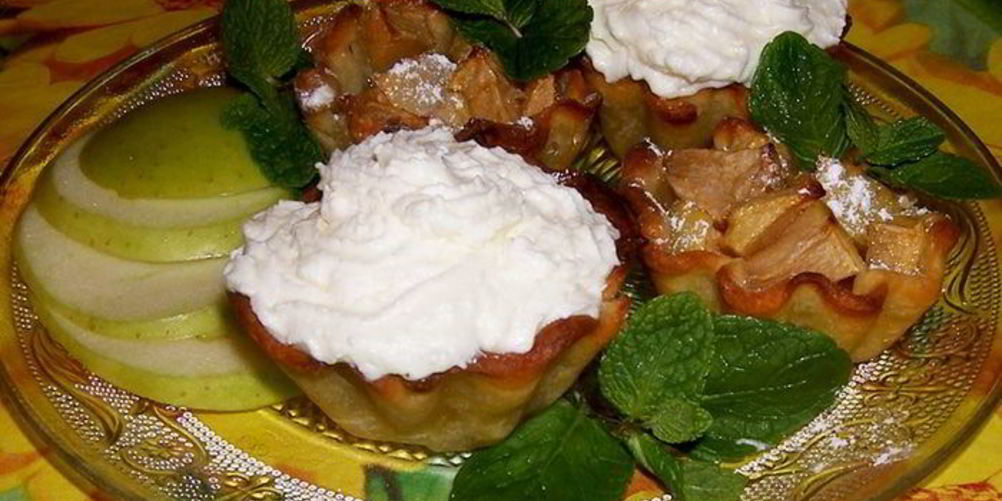Рецепт яблочных корзиночек с кремом