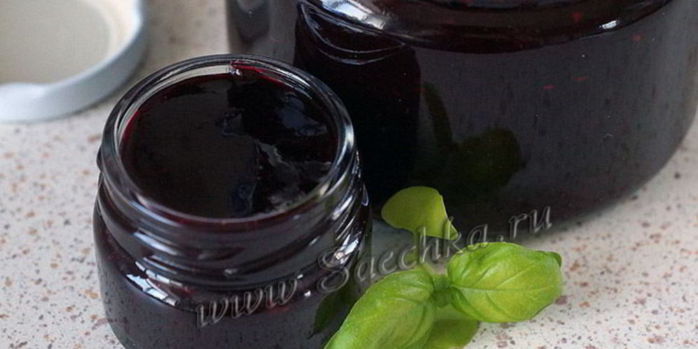 Рецепт мармелада из черной смородины с базиликом