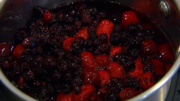 ягодный мармелад на запеченных яблоках