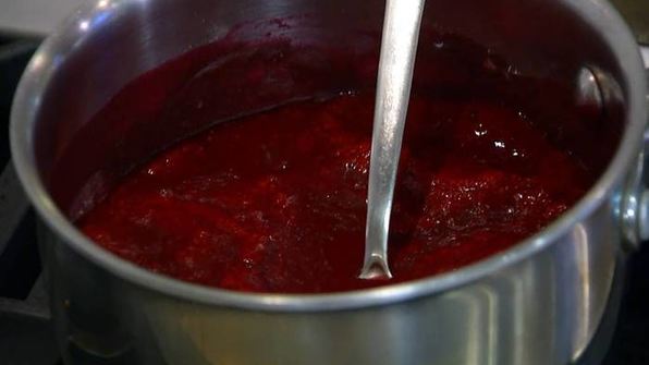 ягодный мармелад на запеченных яблоках