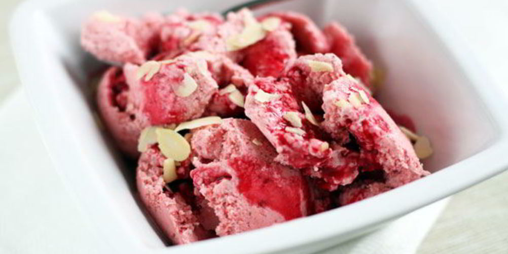 Рецепт клубничного мороженого
