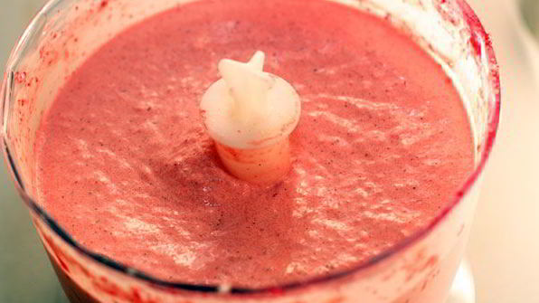 клубничное мороженое