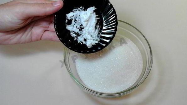 мороженое из молока и сахара