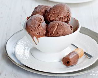 Мороженое в мороженице