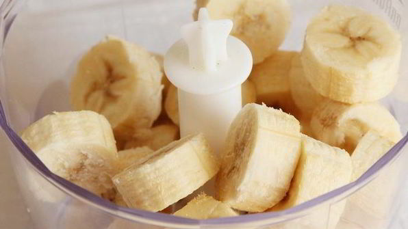 полезное вишневое мороженое