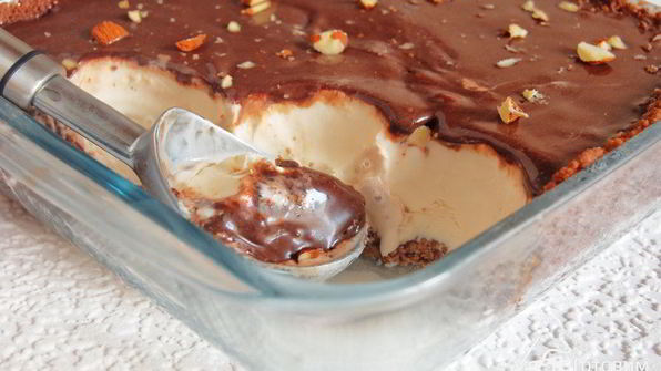 шоколадный торт-мороженое