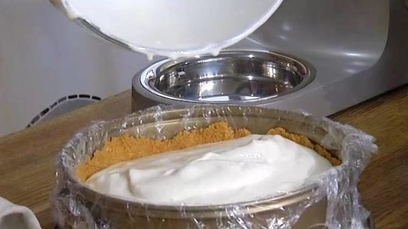 торт-мороженое с шоколадом