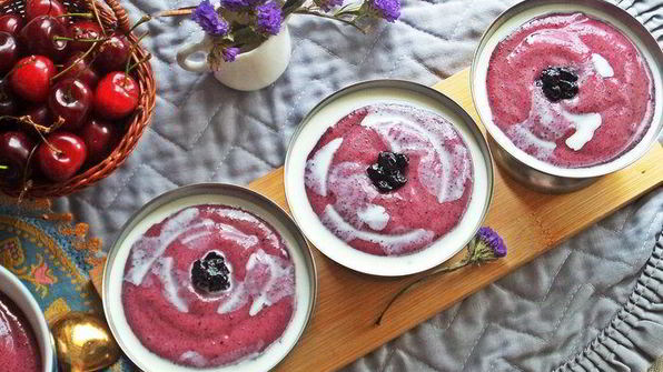 черничный мусс под сливками