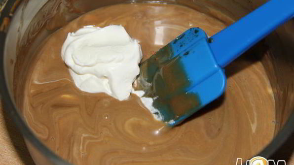 кофейный крем-мусс с белым шоколадом