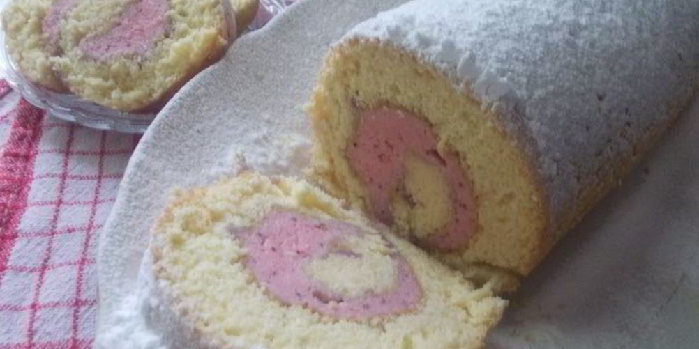 Рецепт рулета с клубничным муссом