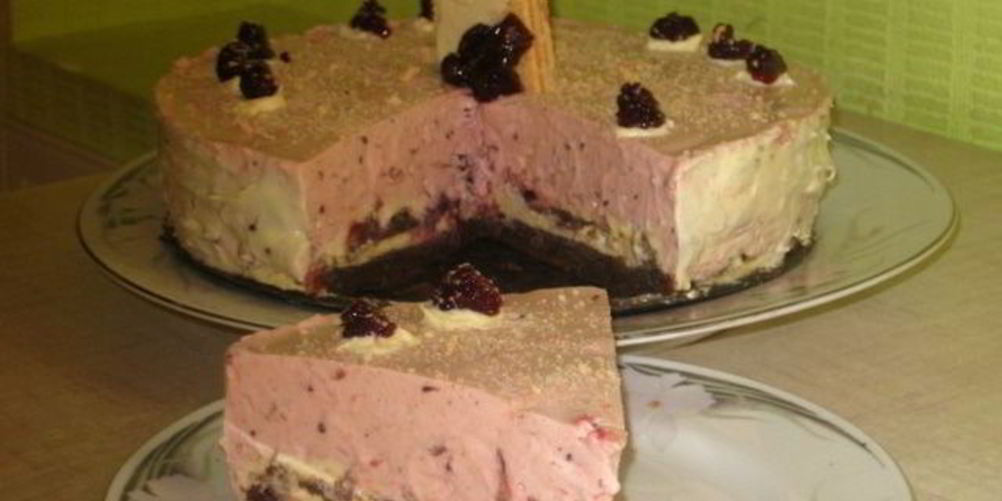 Рецепт торта-мусса черничного блюз без муки