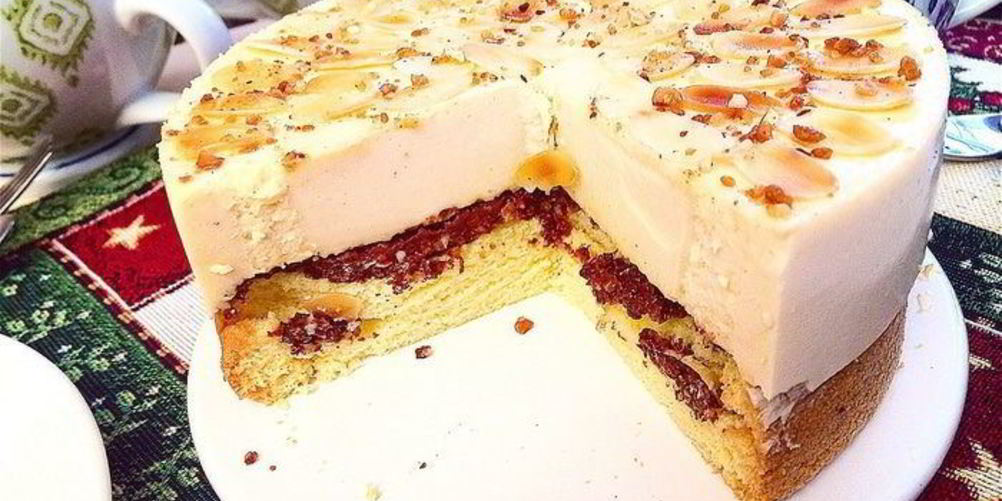 Рецепт торта-мусса с соленой карамелью