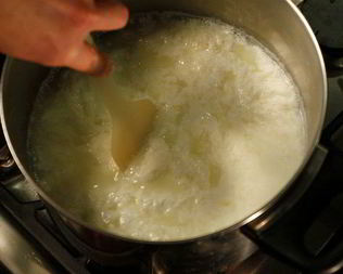 Нежный творог из соевого молока