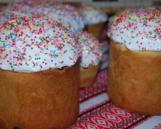 Кулич Троицкий