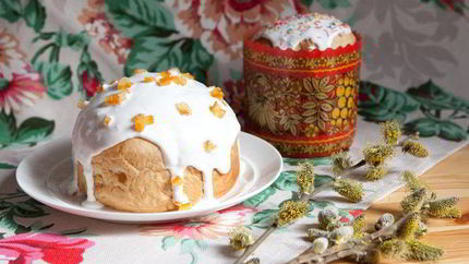 Сливочный кулич с апельсиновыми цукатами