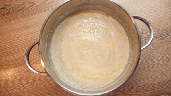 сливочный кулич с апельсиновыми цукатами