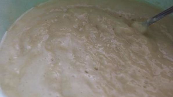 традиционный кулич на сметане