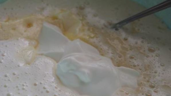 традиционный кулич на сметане