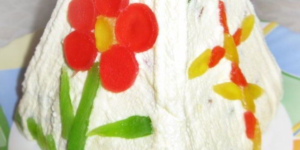 Рецепт творожной пасхи без выпечки со сгущенкой