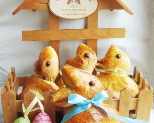 Творожно-дрожжевые пасхальные зайцы