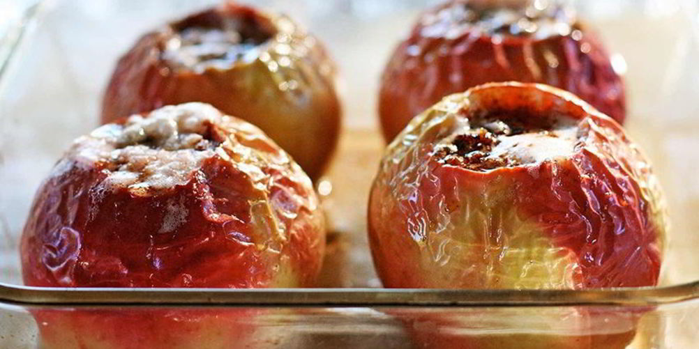 Рецепт печеных яблок в духовке