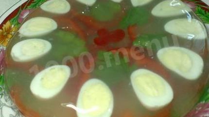 Перепелиные яйца в желе